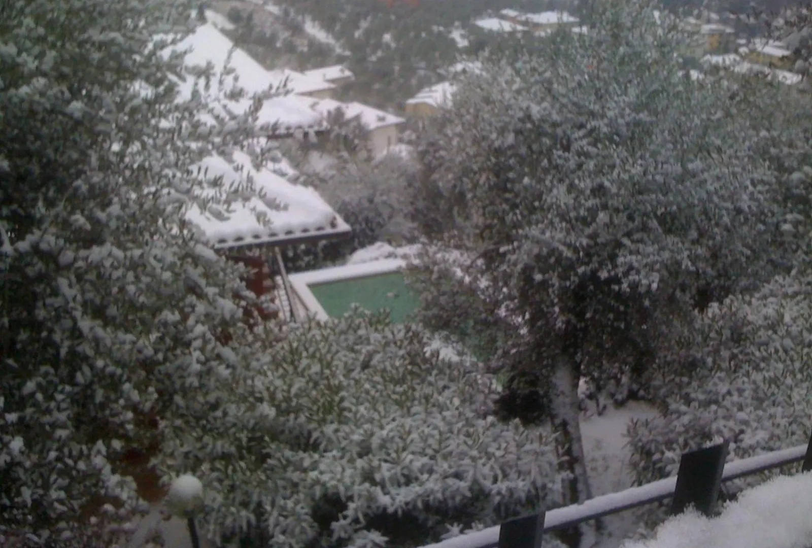 Red House Conditioned Whit Pool Enchanting Lake View Malcesine