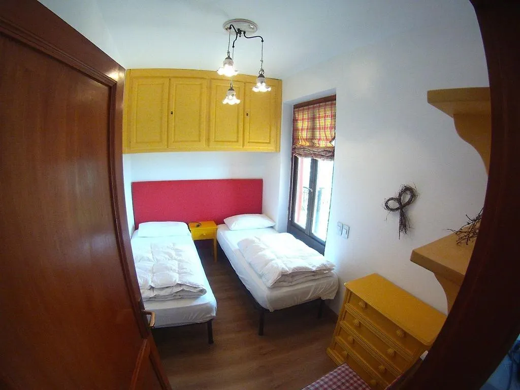 Apartamento Red House Conditioned Whit Pool Enchanting Lake View Malcesine